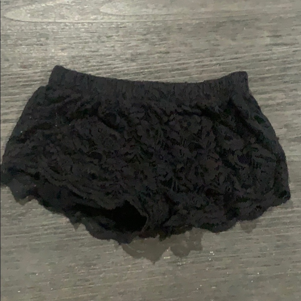 Lacey shorts